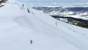 Stephanie-Leigh-hiking-Beyond-Bowl